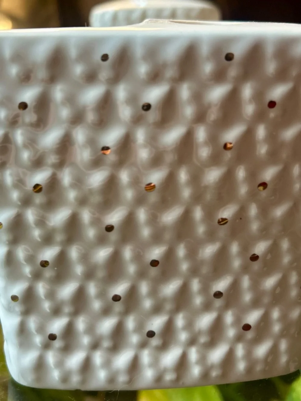 NEW White Textured Ceramic 4-Piece Bathroom Accessory Set with Gold Dot Accents